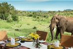 Royal Madikwe Luxury Safari Lodge