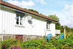 5 person holiday home in FISKEB CKSKIL