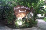 RedDoorz Plus @ Secret Garden Boracay