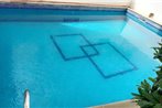 Appartement meuble? au virage avec piscine et cour gazonne?