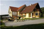 Golf & Therme Sonnenpension Fru?hstu?ckshotel Burgauberg Stegersbach