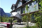 Squamish Adventure Inn