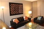 Stay in GTA - Mississauga Furnished Apartments - Celebration Square