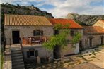 Stone Houses Pojata And Varoa