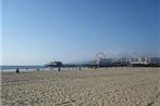 Studio on Santa Monica Beach