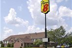 Super 8 by Wyndham Dodgeville