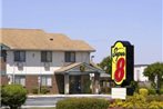 Super 8 by Wyndham Greenville