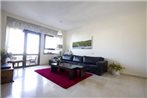 Tel Aviv Towers Apartment