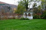 The Lincoln Inn & Restaurant At The Covered Bridge