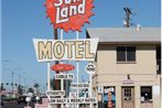 The Sunland Motel