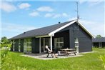 Three-Bedroom Holiday home in Hals 20