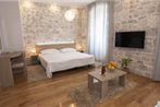 Tifani Luxury Rooms 2