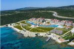 Porto Beach Resort Exclusive Alacati - Half Board