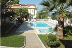 Nicholas Gate F 1 Villa(Shared pool)