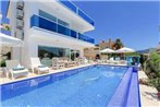 Kalkan Villa Sleeps 6 Pool Air Con WiFi