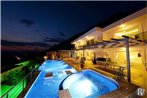 Kalkan Villa Sleeps 8 Pool Air Con WiFi