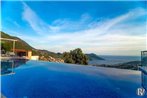 Kalkan Villa Sleeps 12 Pool Air Con