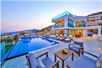 Kalkan Villa Sleeps 10 with Pool Air Con and WiFi