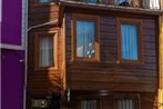 Taksim Wooden House Hostel