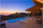 Kalkan Villa Sleeps 4 with Pool and Air Con