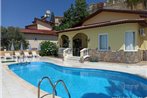 Luxury Villa In Gold City Complex Alanya