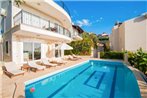 Kalkan Villa Sleeps 6 Pool Air Con WiFi