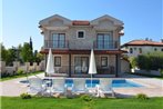 Stunning 4-Bed Villa Konak private & pool