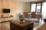 Lovely Fully Equipped Apartment near Shopping Malls in Atasehir