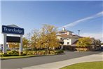 Travelodge by Wyndham Oshawa Whitby