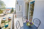 Two-Bedroom Apartment with Sea View in Crikvenica