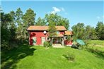 Two-Bedroom Holiday home in Malmko?ping