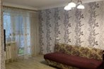 Semi-luxury Apartment on Sobornyi 150-B