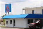 Motel 6-Delano