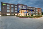 Holiday Inn Express & Suites Dallas North - Addison