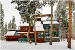 Four-Bedroom House at Red Feather with Sauna