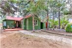 Sisters Downtown 1930s Cottage