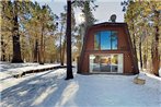 Cozy Bungalow with Fireplace