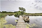 Tranquil Cabin with Fire Pit - Fishermans Paradise!