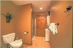 Refined Resort Residence Near Silver Dollar City!