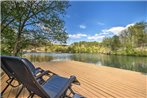 Evolve Bella Vista Lakeside Treehouse with Kayaks!