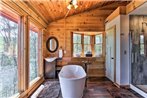 Secluded and Private Smoky Mtn-View Cabin with Fire Pit