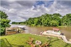 Private Waterfront Mississippi River Home!
