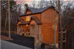 Iron Mountain Lodge cabin