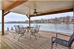 Bella Vista Home with Kayaks and Deck on Loch Lomond!