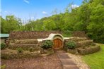 The Hobbit House - NEW Hot Tub! - Unique Arkansas Earth Ship!