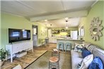 Charming Charleston Cottage 2 Mi to Folly Beach!