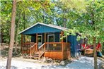 Paddles Up Broken Bow Getaway with Hot Tub!