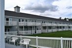 Vacation Resort Suites with River View in Bethel Maine