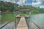 Lovely Lakefront Home with Deck - Pets Welcome!