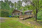 Comfy Jasper Main Unit Walk to On-Site Waterfall!